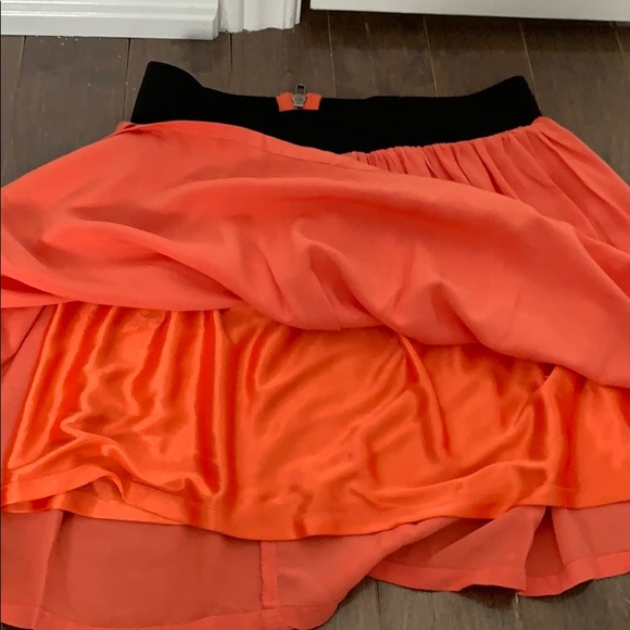 Pink flow skirt - Picture 6 of 8